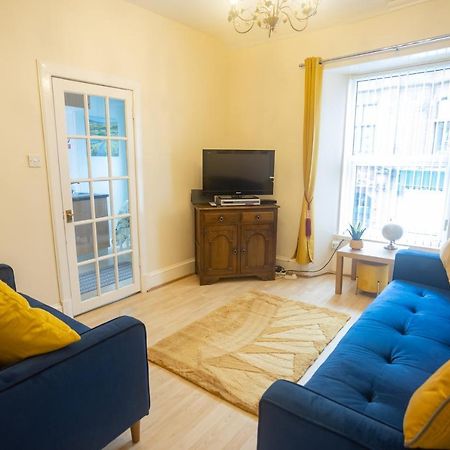 Sandgate 2-Bed Apartment In Ayr Central Location Extérieur photo