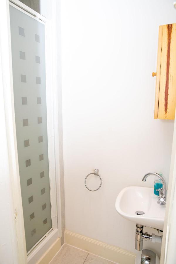 Sandgate 2-Bed Apartment In Ayr Central Location Extérieur photo