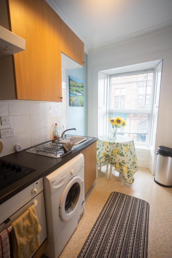 Sandgate 2-Bed Apartment In Ayr Central Location Extérieur photo