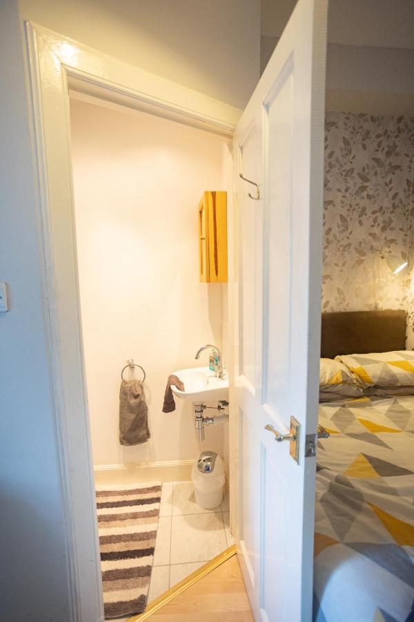 Sandgate 2-Bed Apartment In Ayr Central Location Extérieur photo